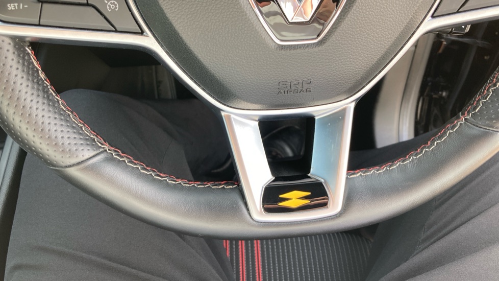 Renault Clio 1.6 E-TECH Hybrid 140 RS Line 5dr Auto Hybrid Hatchback - Image 54