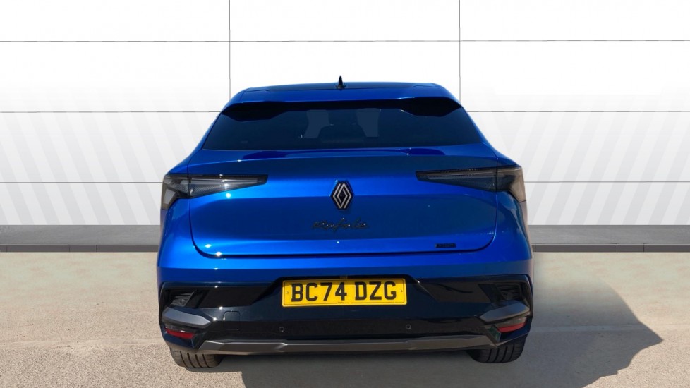 Renault Rafale E-Tech FHEV Techno Esprit Alpine 5dr Auto 4C Hybrid Estate - Image 6