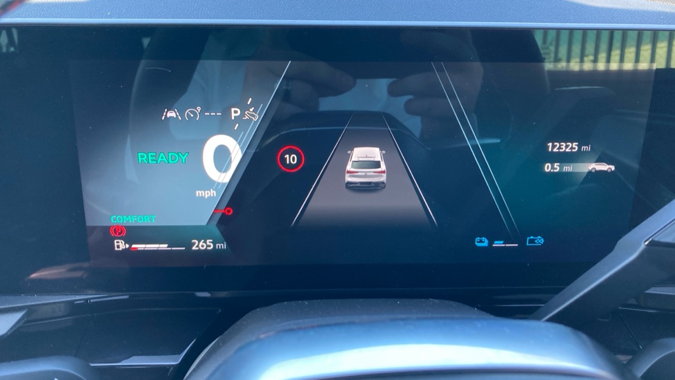 Renault Rafale E-Tech FHEV Techno Esprit Alpine 5dr Auto 4C Hybrid Estate - Image 47