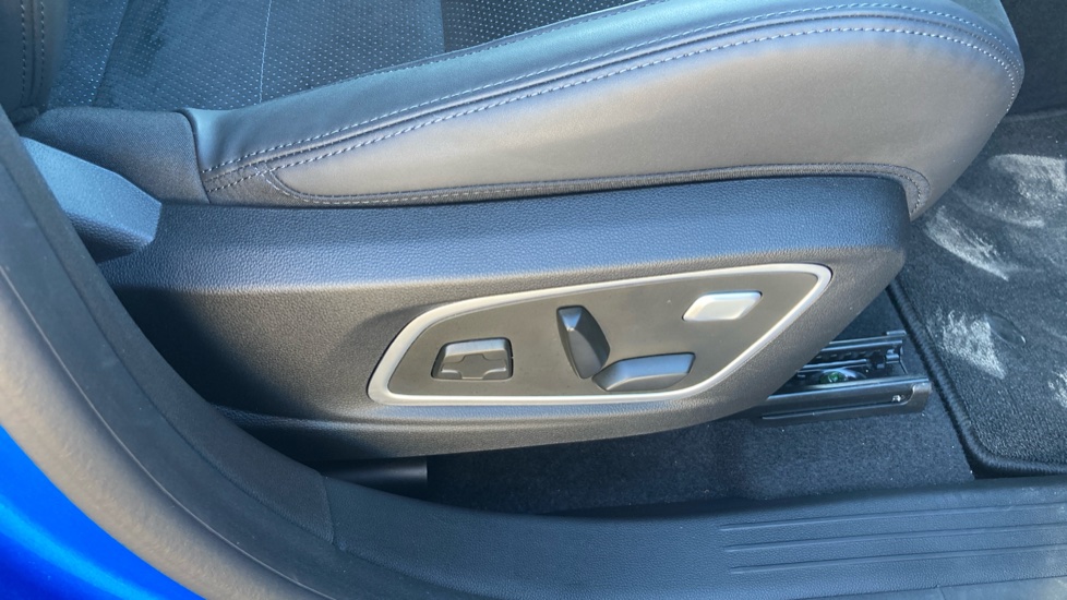 Renault Rafale E-Tech FHEV Techno Esprit Alpine 5dr Auto 4C Hybrid Estate - Image 51