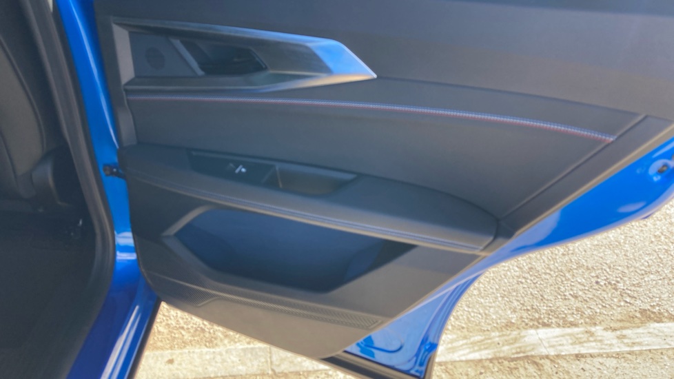 Renault Rafale E-Tech FHEV Techno Esprit Alpine 5dr Auto 4C Hybrid Estate - Image 53
