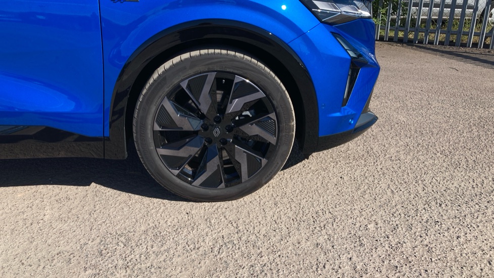 Renault Rafale E-Tech FHEV Techno Esprit Alpine 5dr Auto 4C Hybrid Estate - Image 67