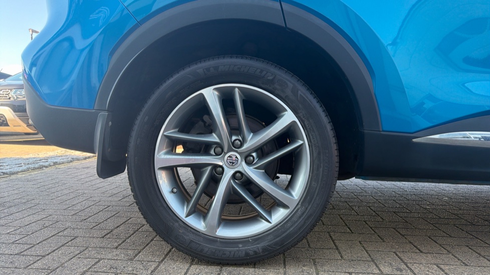 MG HS 1.5 T-GDI Exclusive 5dr DCT Petrol Hatchback - Image 7
