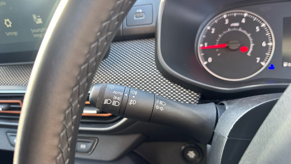 Dacia Sandero Stepway 1.0 TCe Expression 5dr Petrol Hatchback - Image 27