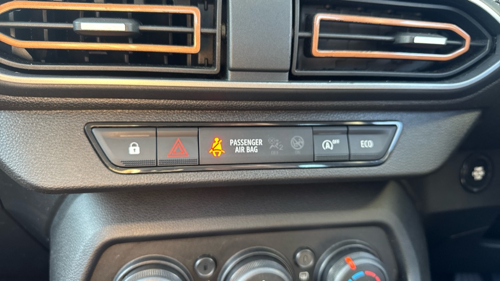 Dacia Sandero Stepway 1.0 TCe Expression 5dr Petrol Hatchback - Image 29