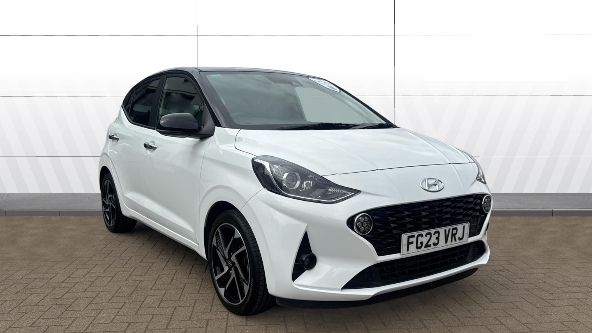 Hyundai i10 listing photo