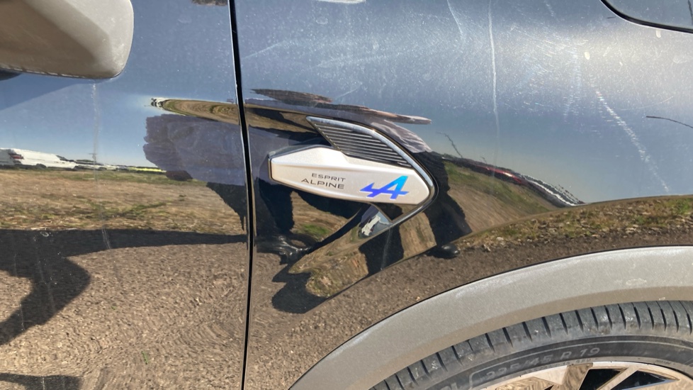 Renault Symbioz 1.6 E-Tech FHEV 145 Techno Esprit Alpine 5dr Auto Hybrid Estate - Image 23
