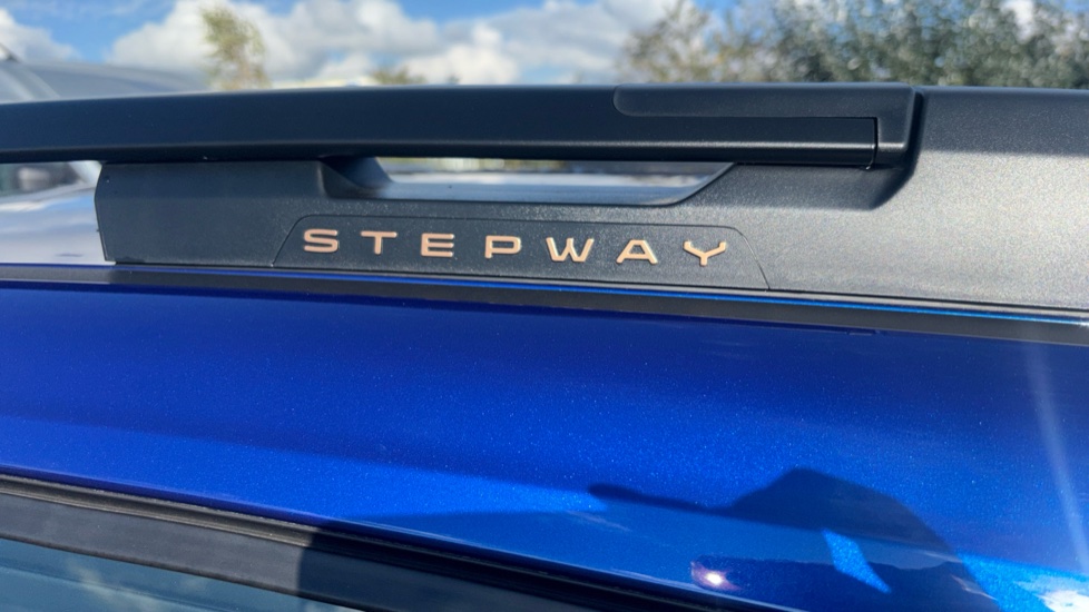 Dacia Sandero Stepway 1.0 TCe Extreme 5dr CVT Petrol Hatchback - Image 23