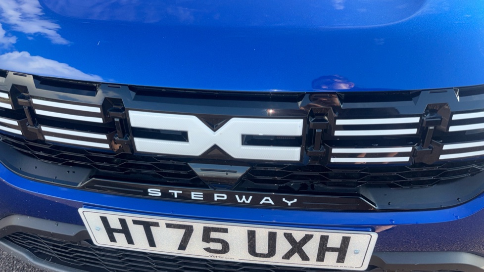Dacia Sandero Stepway 1.0 TCe Extreme 5dr CVT Petrol Hatchback - Image 25