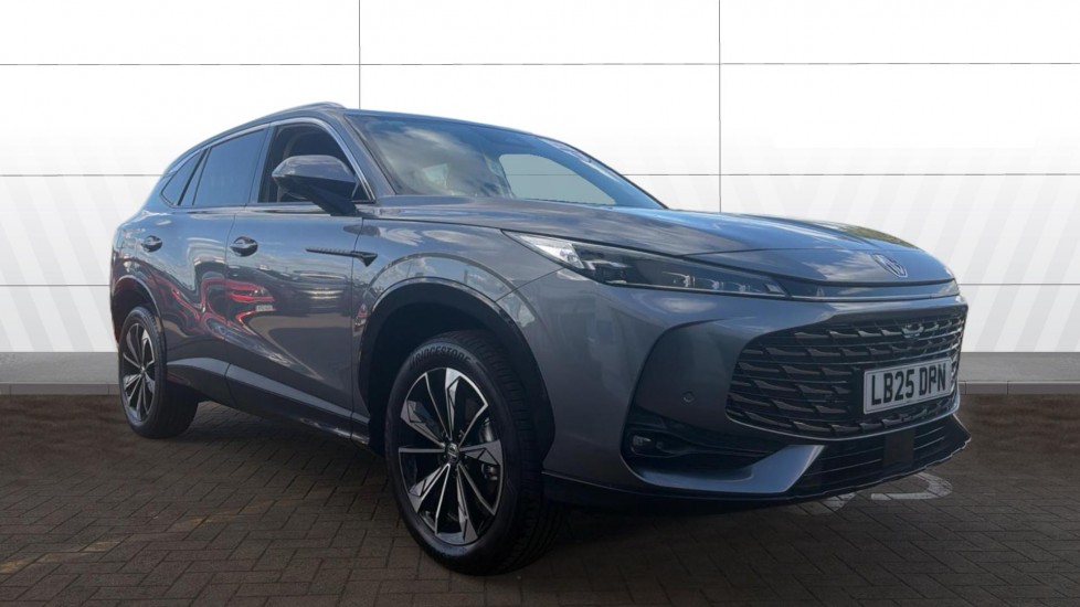 MG HS 1.5 T-GDI Trophy 5dr DCT Petrol Hatchback - Image 1