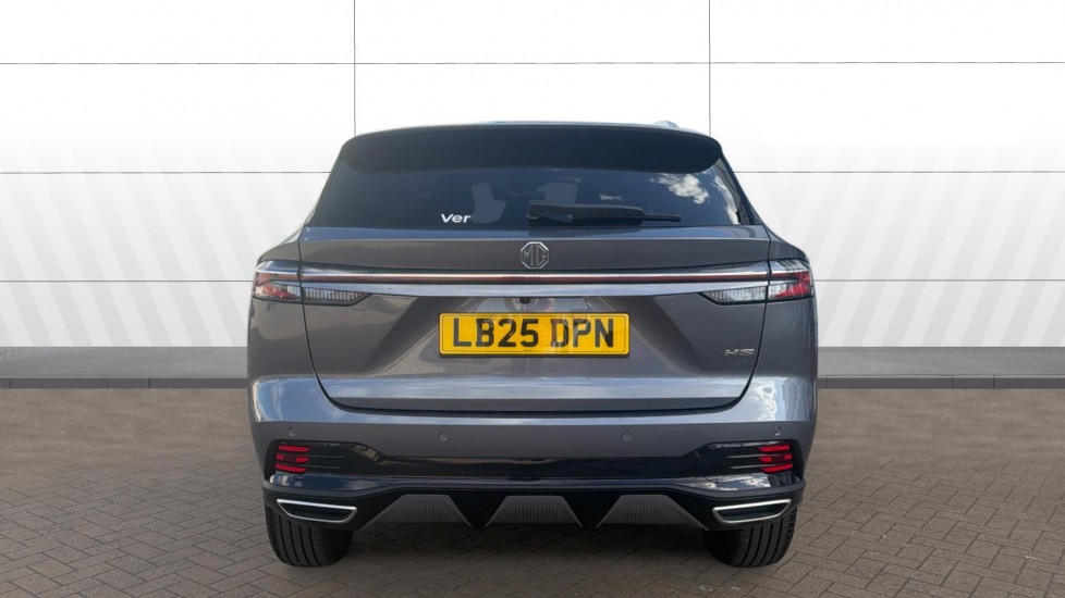MG HS 1.5 T-GDI Trophy 5dr DCT Petrol Hatchback - Image 6