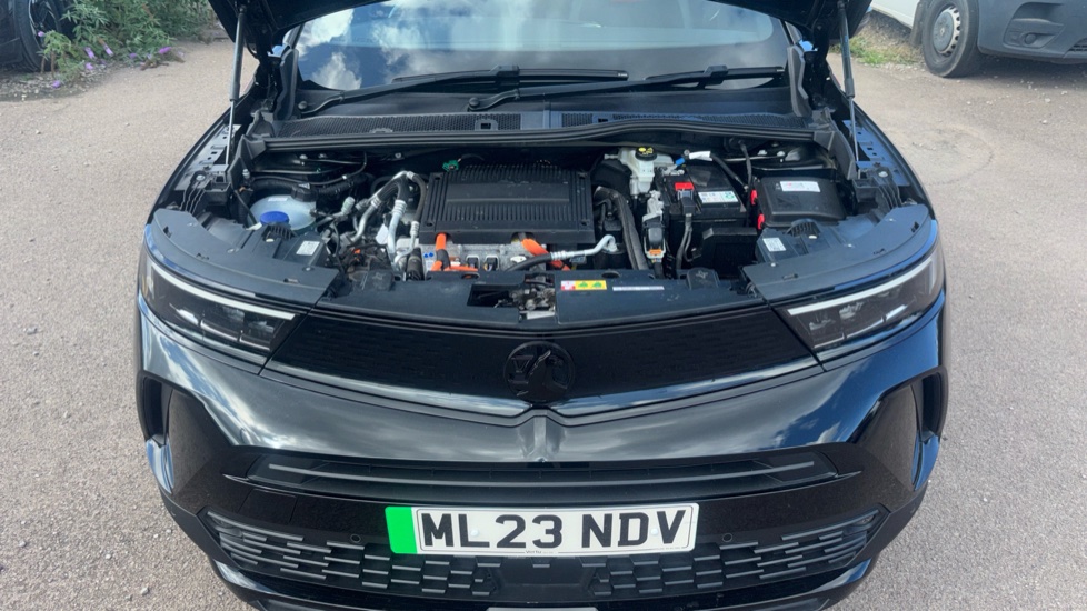 Vauxhall Mokka 100kW GS Line 50kWh 5dr Auto Electric Hatchback - Image 8