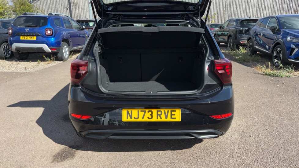 Volkswagen Polo 1.0 TSI Life 5dr Petrol Hatchback - Image 4
