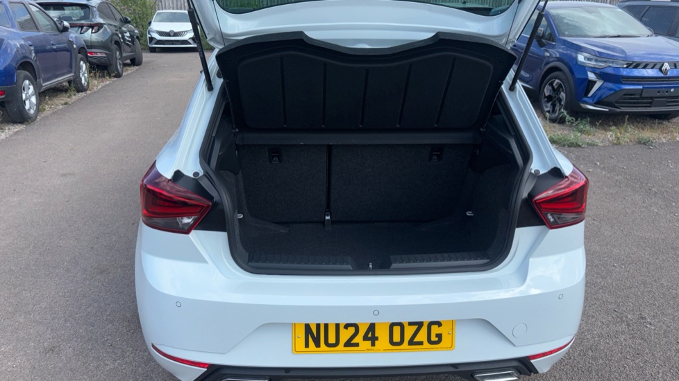 SEAT Ibiza 1.0 TSI 95 FR 5dr Petrol Hatchback - Image 4