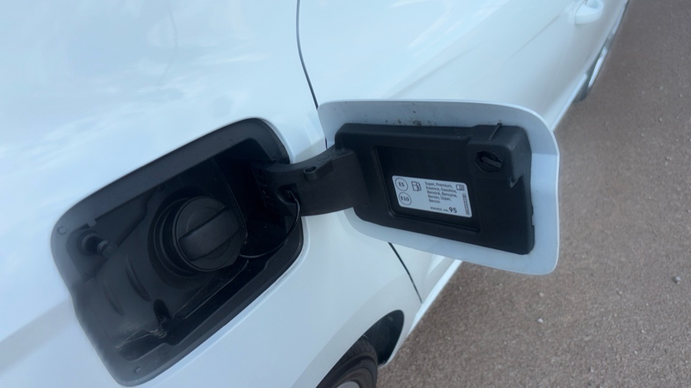 SEAT Ibiza 1.0 TSI 95 FR 5dr Petrol Hatchback - Image 24