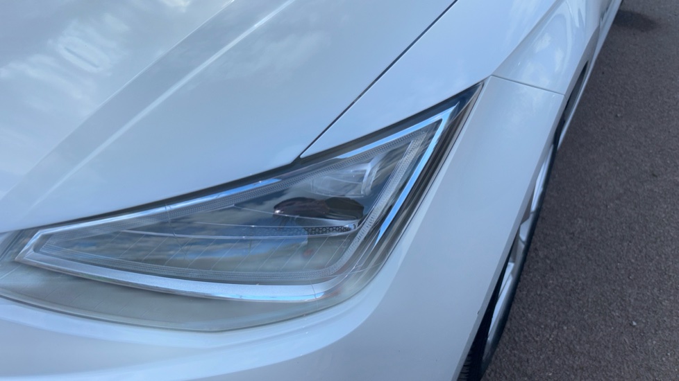 SEAT Ibiza 1.0 TSI 95 FR 5dr Petrol Hatchback - Image 27