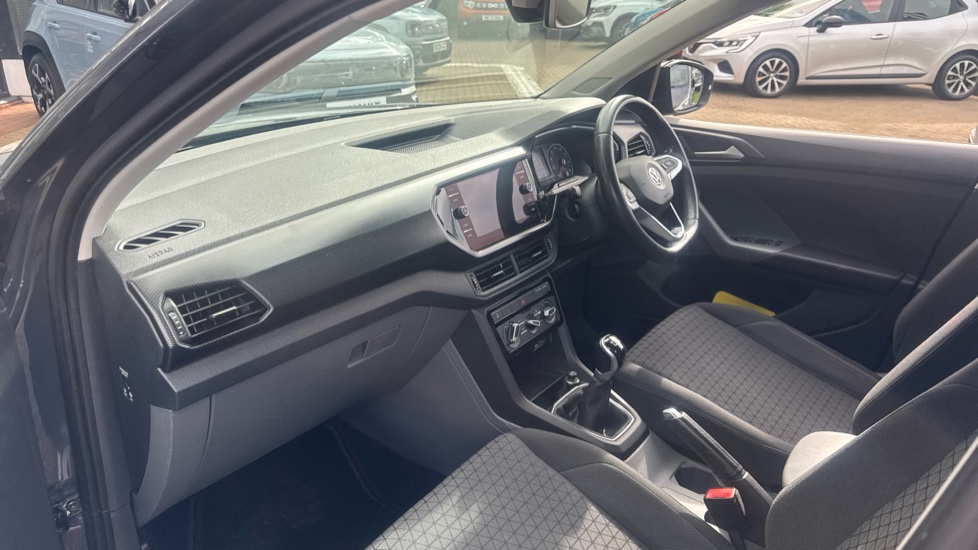 Volkswagen T-Cross 1.0 TSI SE 5dr Petrol Estate - Image 9
