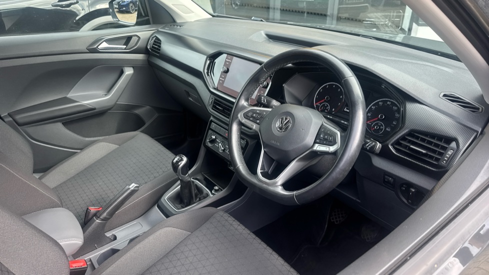 Volkswagen T-Cross 1.0 TSI SE 5dr Petrol Estate - Image 11