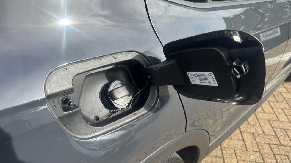 Volkswagen T-Cross 1.0 TSI SE 5dr Petrol Estate - Image 39