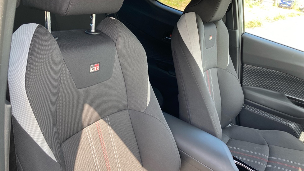 Toyota C-HR 1.8 Hybrid GR Sport 5dr CVT Hybrid Hatchback - Image 43