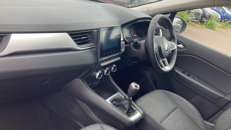 Renault Captur 1.0 TCE 90 Iconic Edition 5dr Petrol Hatchback - Image 9