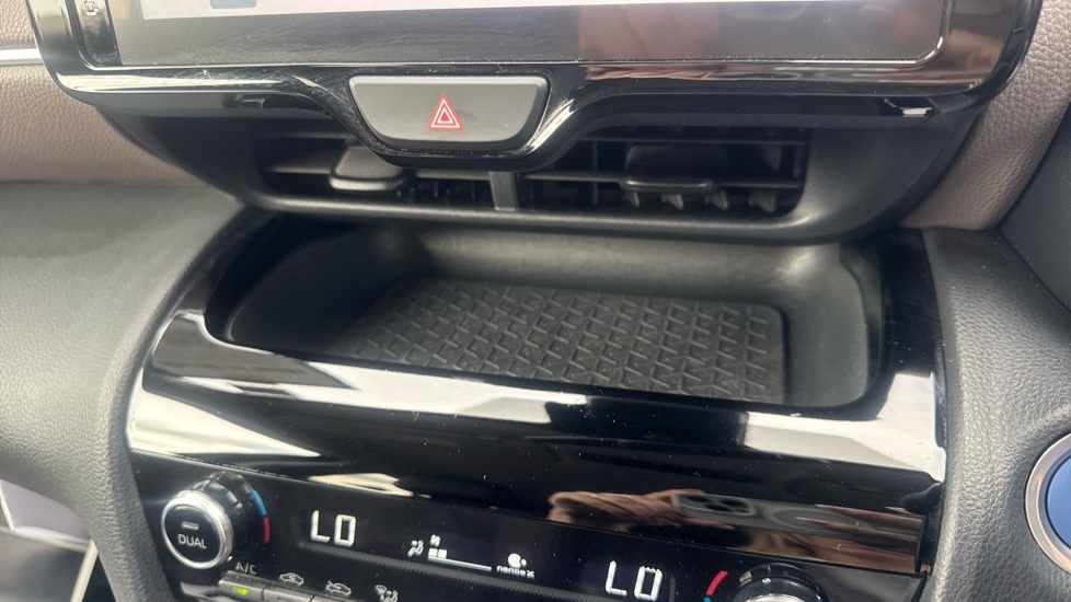 Toyota Yaris Cross 1.5 Hybrid Excel 5dr CVT Hybrid Estate - Image 31