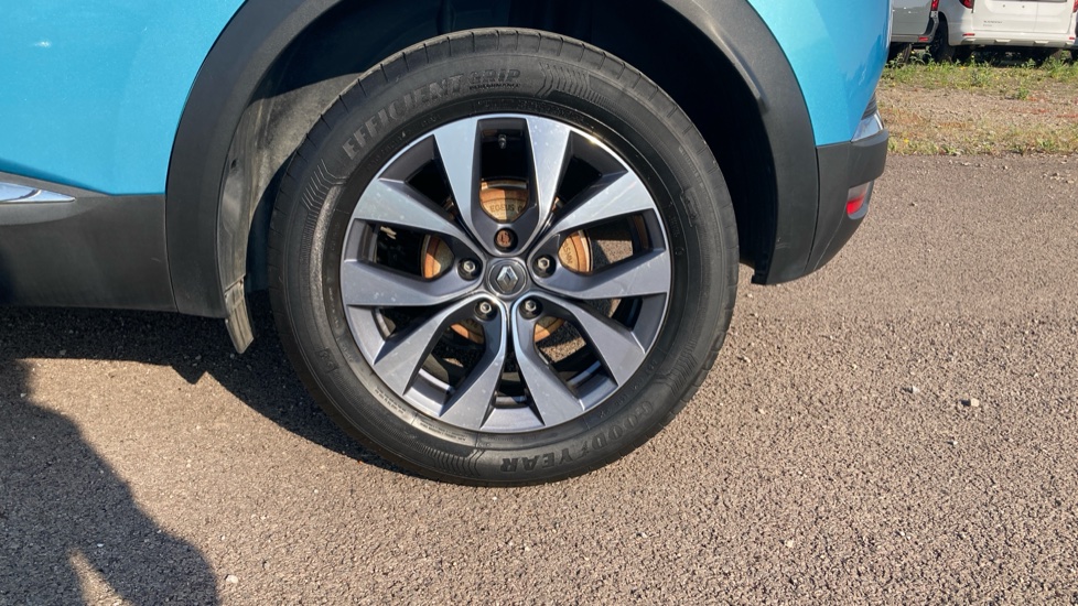 Renault Captur 1.3 TCE 130 S Edition 5dr EDC Petrol Hatchback - Image 39