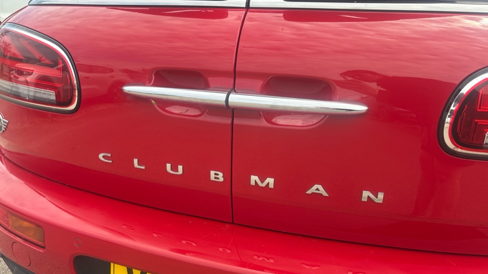 MINI Clubman 1.5 Cooper Sport 6dr Auto Petrol Estate - Image 28