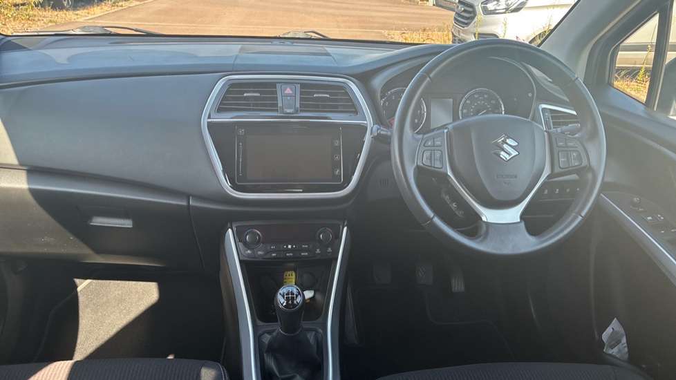 Suzuki Sx4 S Cross 1.0 Boosterjet SZ-T 5dr Petrol Hatchback - Image 10