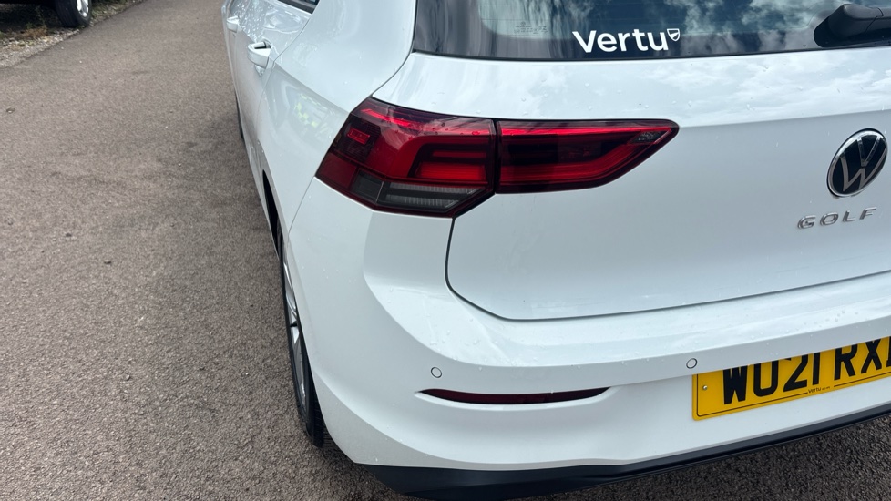 Volkswagen Golf 1.5 TSI 150 Life 5dr Petrol Hatchback - Image 23