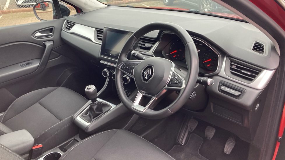 Renault Captur 1.0 TCE 100 Iconic 5dr Petrol Hatchback - Image 11