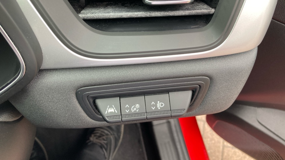 Renault Captur 1.0 TCE 100 Iconic 5dr Petrol Hatchback - Image 24