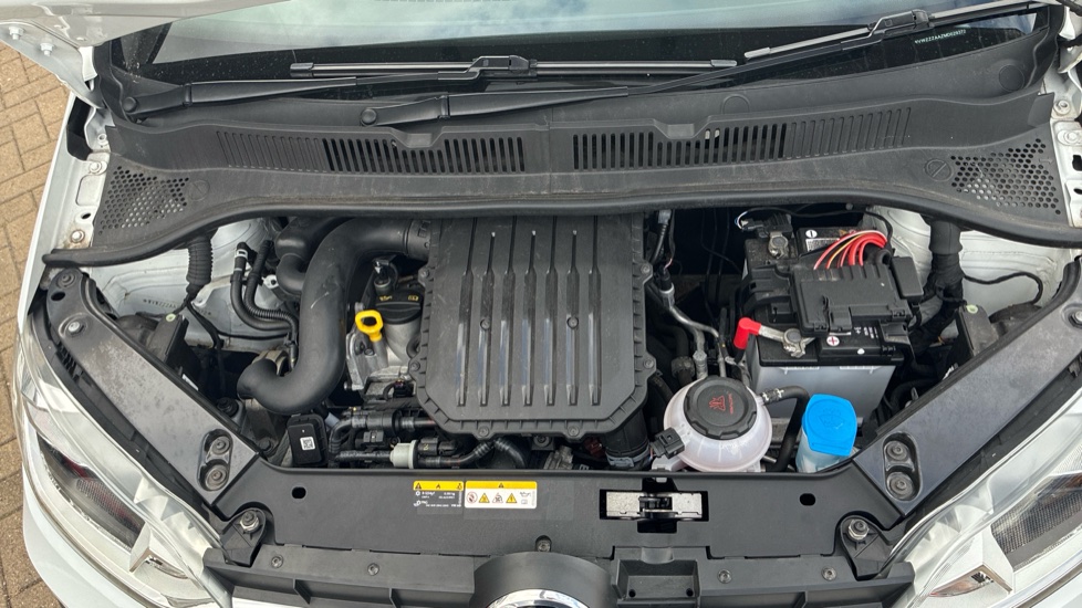 Volkswagen Up 1.0 65PS Beats 5dr Petrol Hatchback - Image 8