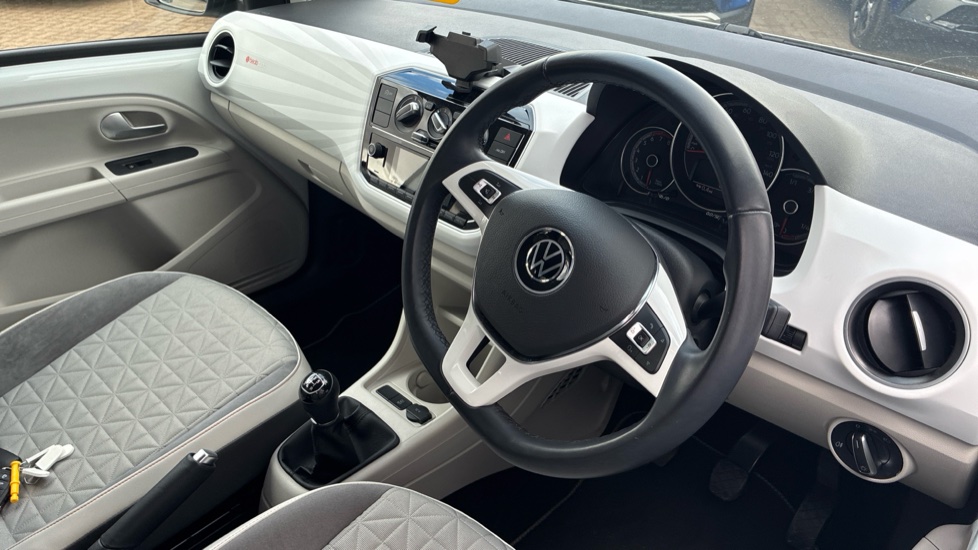 Volkswagen Up 1.0 65PS Beats 5dr Petrol Hatchback - Image 11