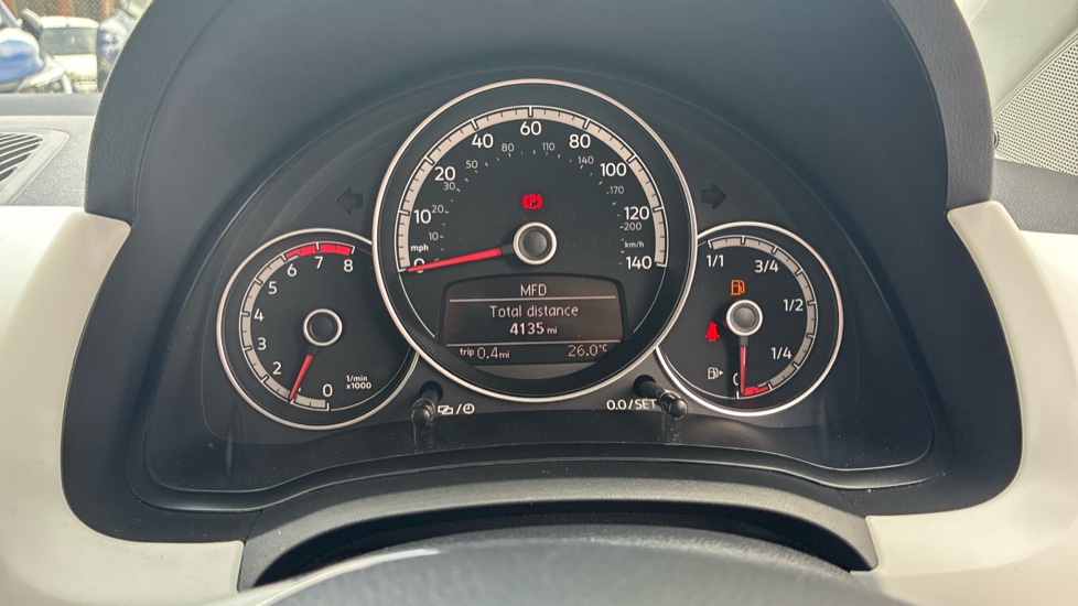 Volkswagen Up 1.0 65PS Beats 5dr Petrol Hatchback - Image 18