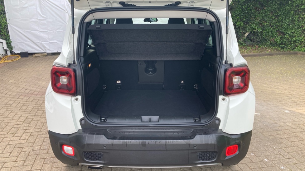 Jeep Renegade 1.6 Multijet Limited 5dr DDCT Diesel Hatchback - Image 4