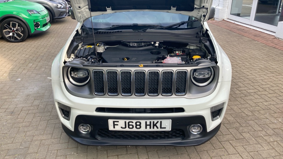 Jeep Renegade 1.6 Multijet Limited 5dr DDCT Diesel Hatchback - Image 8