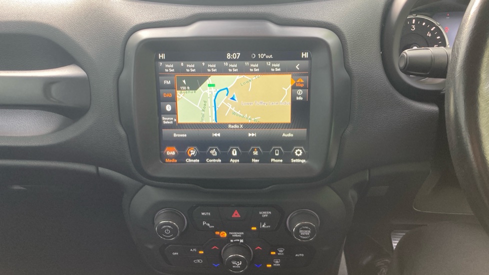 Jeep Renegade 1.6 Multijet Limited 5dr DDCT Diesel Hatchback - Image 12
