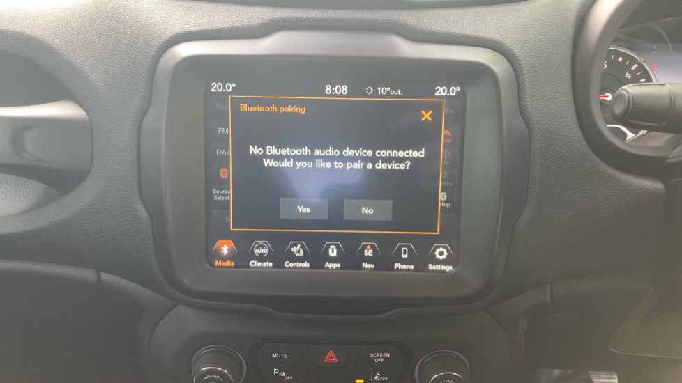 Jeep Renegade 1.6 Multijet Limited 5dr DDCT Diesel Hatchback - Image 22