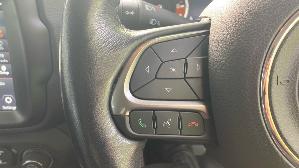 Jeep Renegade 1.6 Multijet Limited 5dr DDCT Diesel Hatchback - Image 25