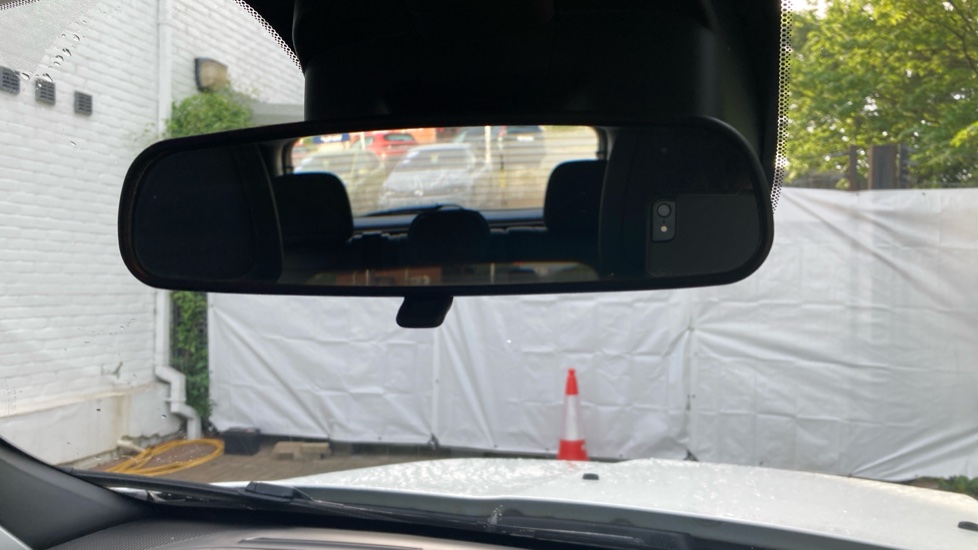 Jeep Renegade 1.6 Multijet Limited 5dr DDCT Diesel Hatchback - Image 30