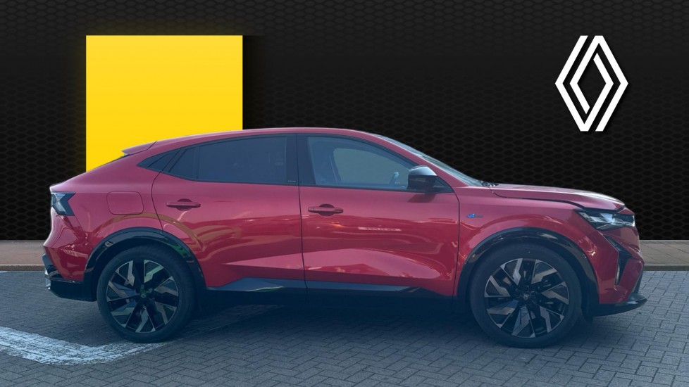 Renault Rafale E-Tech FHEV Iconic Esprit Alpine 5dr Auto 4C Hybrid Estate - Image 5