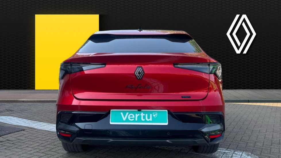 Renault Rafale E-Tech FHEV Iconic Esprit Alpine 5dr Auto 4C Hybrid Estate - Image 6