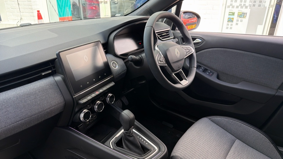 Renault Clio 1.6 E-TECH full hybrid 145 Techno 5dr Auto Hybrid Hatchback - Image 9