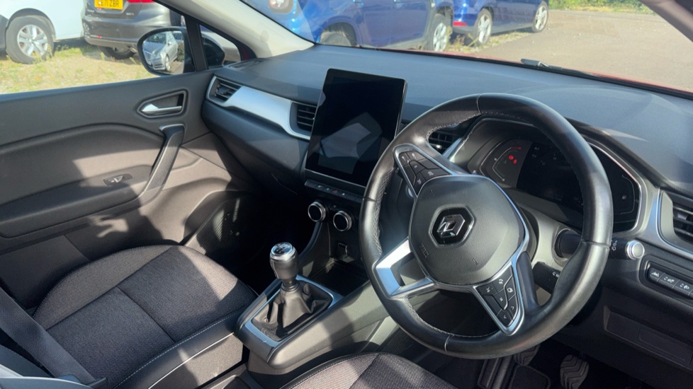 Renault Captur 1.0 TCE 100 S Edition 5dr Petrol Hatchback - Image 11
