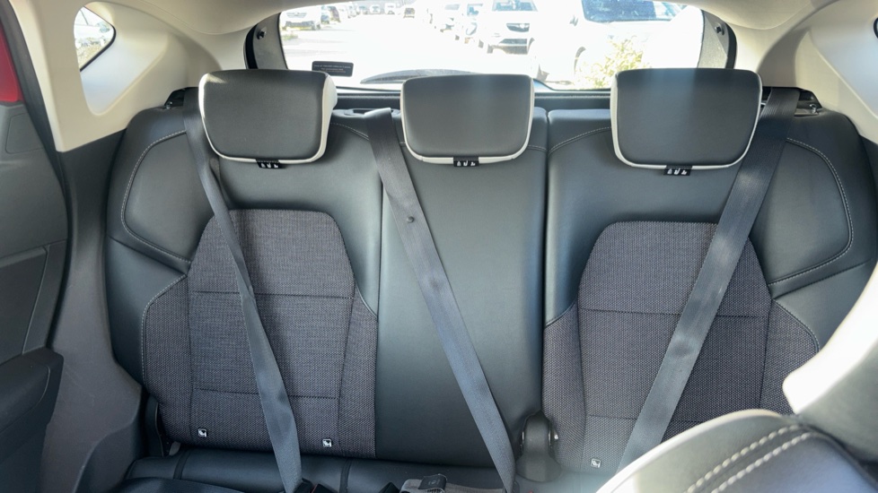 Renault Captur 1.0 TCE 100 S Edition 5dr Petrol Hatchback - Image 15