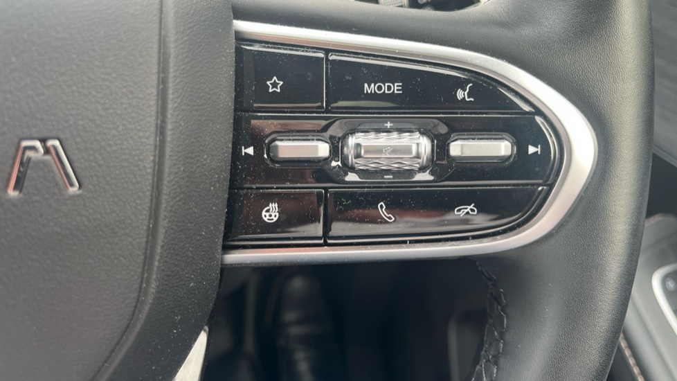 Omoda 5 1.6 TGDI Noble 5dr 7DCT Petrol Estate - Image 28