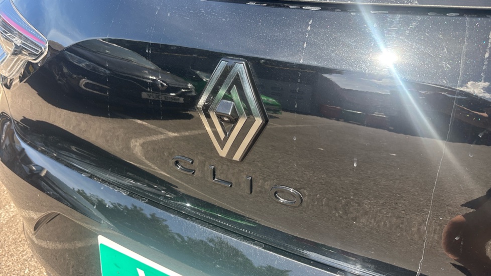 Renault Clio 1.6 E-TECH full hybrid 145 Esprit Alpine 5dr Auto Hybrid Hatchback - Image 24