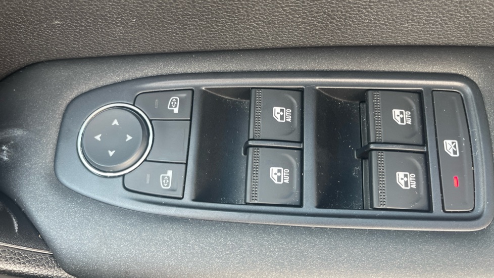 Renault Captur 1.6 E-Tech full hybrid 145 Evolution 5dr Auto Hybrid Hatchback - Image 29