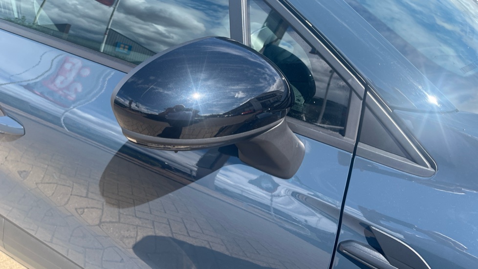 Renault Captur 1.6 E-Tech full hybrid 145 Evolution 5dr Auto Hybrid Hatchback - Image 33